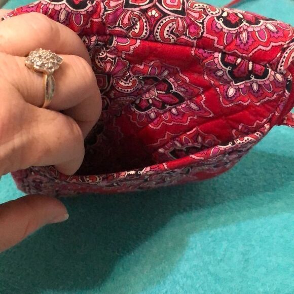Vera Bradley Crossbody   - Picture 7 of 7